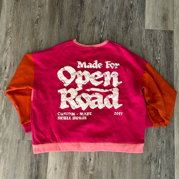 Skull House Designs Women's Open Road Crewneck - Picture 3 of 4